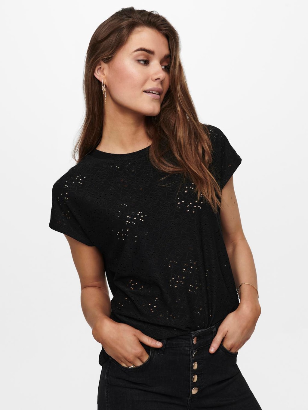 T-SHIRT EN DENTELLE NOIR ONLY POUR FEMME