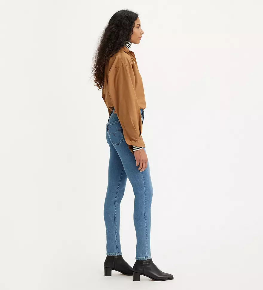 Levi's 721 blue jeans for women
