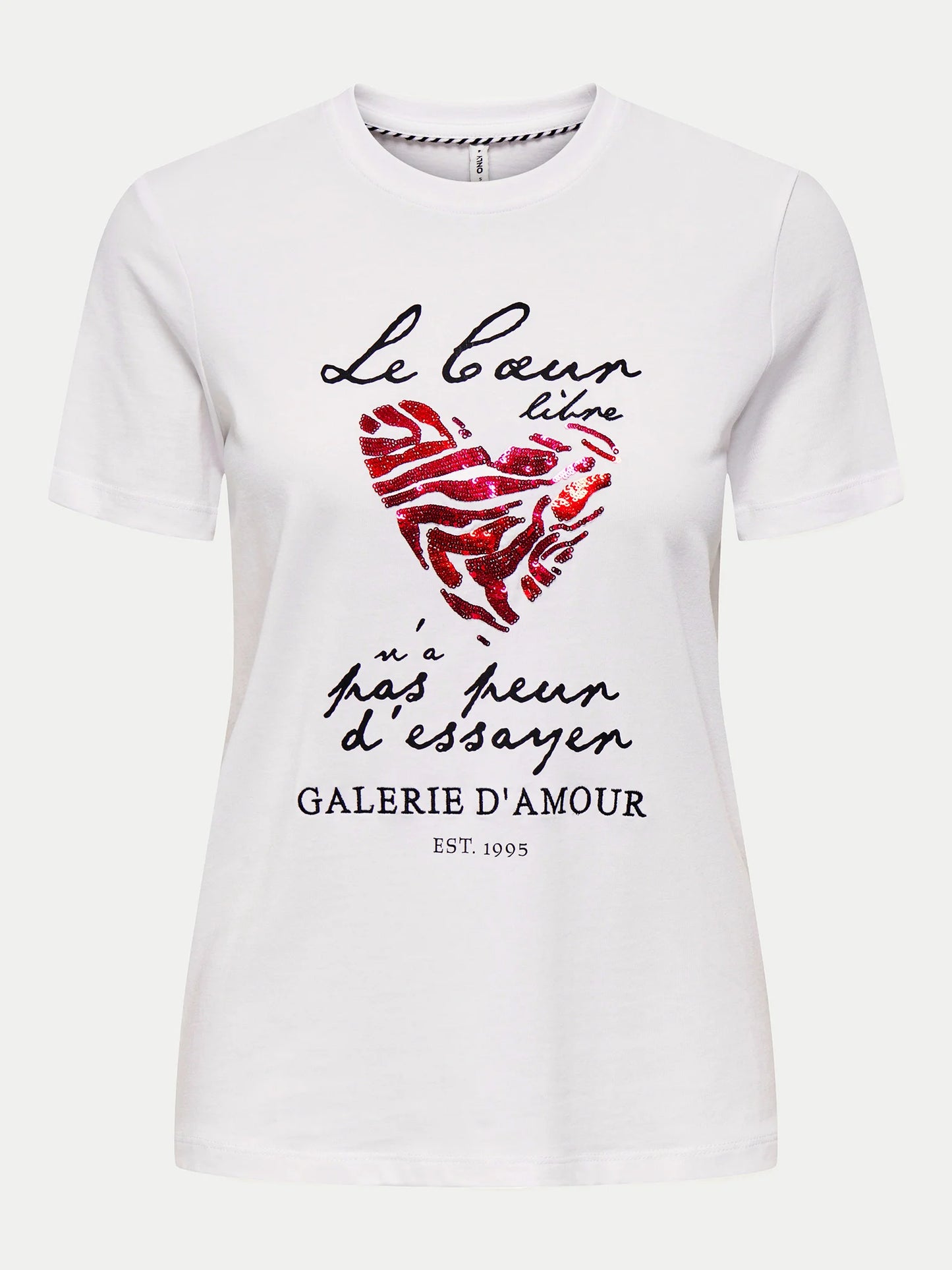 T-SHIRT BLANC AVEC COEUR ONLY FEMME