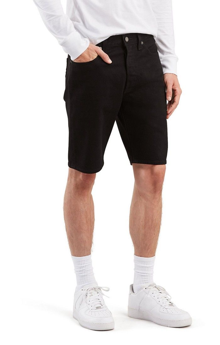 Bermuda en jeans noir Levi's chez Hangar-29.