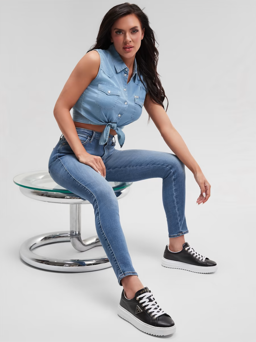 Jeans sexy curve GUESS pour femme