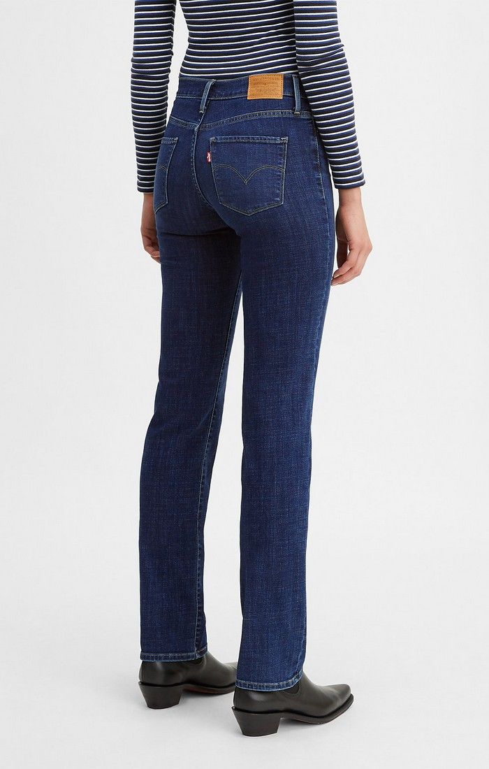 Women's Levi's 314 straight jeans