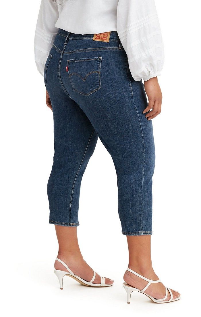 Levi capri jeans plus hot sale size